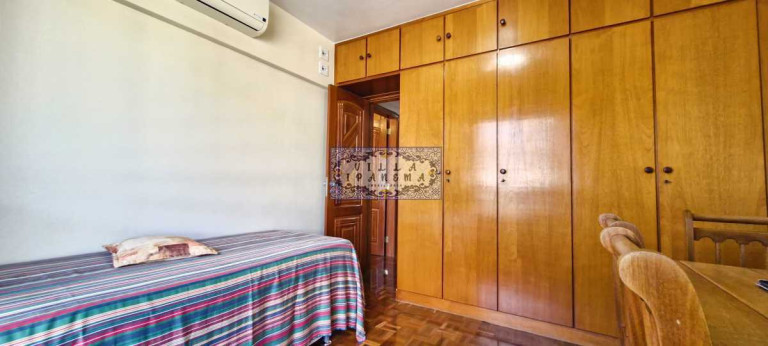 Imagem Apartamento com 4 Quartos à Venda, 170 m² em Tijuca - Rio De Janeiro Imagem Apartamento com 4 Quartos à Venda, 170 m² em Tijuca - Rio De Janeiro