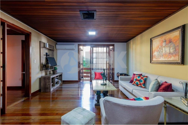 Imagem Imóvel com 3 Quartos à Venda,  em Bela Vista - Porto Alegre