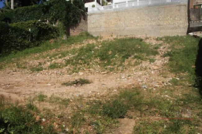 Imagem Terreno à Venda, 432 m² em Agronômica - Florianópolis Imagem Terreno à Venda, 432 m² em Agronômica - Florianópolis