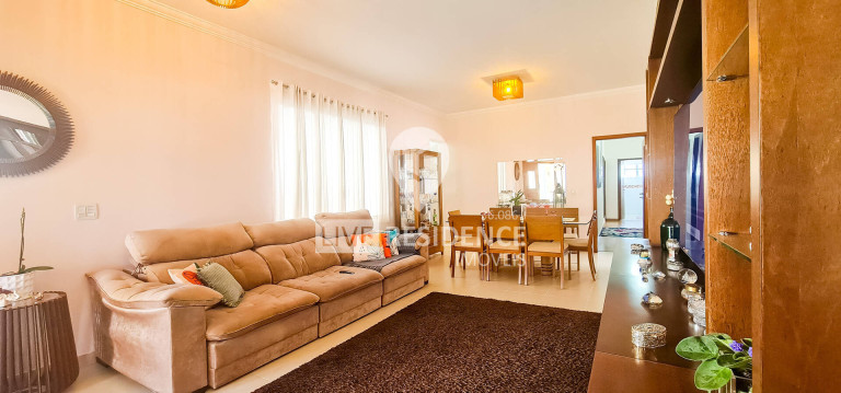 Imagem Casa com 4 Quartos à Venda, 503 m² em Santa Cruz - Itatiba