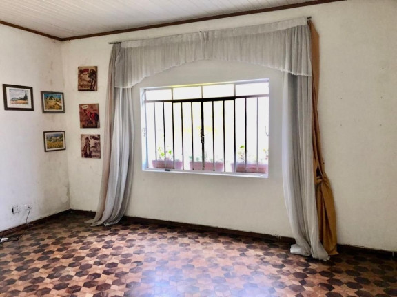 Imagem Casa com 4 Quartos à Venda, 232 m² em Rebouças - Curitiba