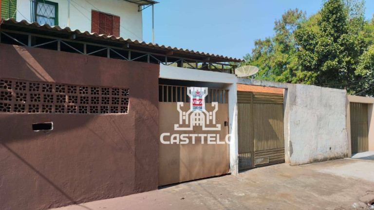 Imagem Sobrado com 4 Quartos à Venda, 220 m² em Vila Santa Terezinha - Londrina