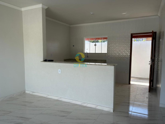 Imagem Casa com 2 Quartos à Venda, 76 m²