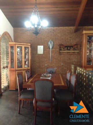 Imagem Casa com 7 Quartos à Venda, 350 m² em Ouro Preto - Belo Horizonte