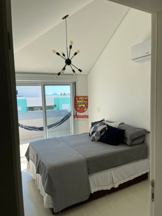 Imagem Cobertura com 3 Quartos à Venda, 130 m² em Capoeiras - Florianópolis