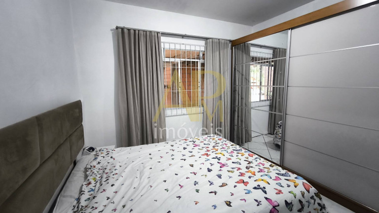 Imagem Casa com 3 Quartos à Venda, 360 m² em Universitário - Biguaçu Imagem Casa com 3 Quartos à Venda, 360 m² em Universitário - Biguaçu
