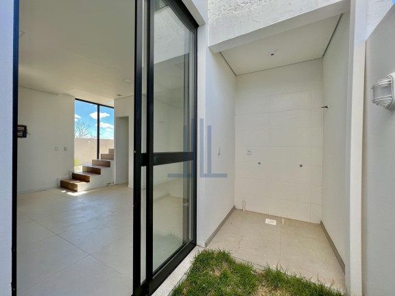 Imagem Casa de Condomínio com 3 Quartos à Venda, 119 m² em Diácono João Luiz Pozzobon - Santa Maria Imagem Casa de Condomínio com 3 Quartos à Venda, 119 m² em Diácono João Luiz Pozzobon - Santa Maria
