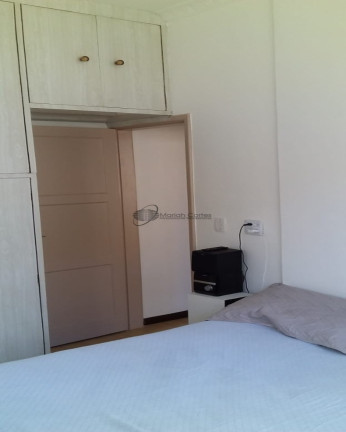 Imagem Imóvel com 2 Quartos à Venda, em Centro - Niterói Imagem Imóvel com 2 Quartos à Venda, em Centro - Niterói