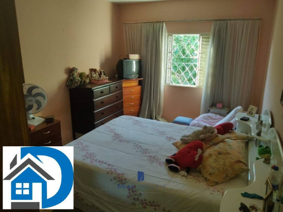 Imagem Casa com 5 Quartos à Venda, 272 m² em Vila Haro - Sorocaba Imagem Casa com 5 Quartos à Venda, 272 m² em Vila Haro - Sorocaba