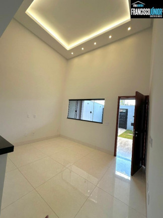 Imagem Casa com 3 Quartos à Venda, 150 m² em Setor Santos Dumont - Goiânia Imagem Casa com 3 Quartos à Venda, 150 m² em Setor Santos Dumont - Goiânia