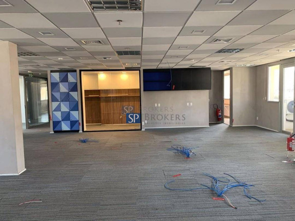 Imagem Sala Comercial à Venda ou Locação, 392 m² em Pinheiros - São Paulo Imagem Sala Comercial à Venda ou Locação, 392 m² em Pinheiros - São Paulo
