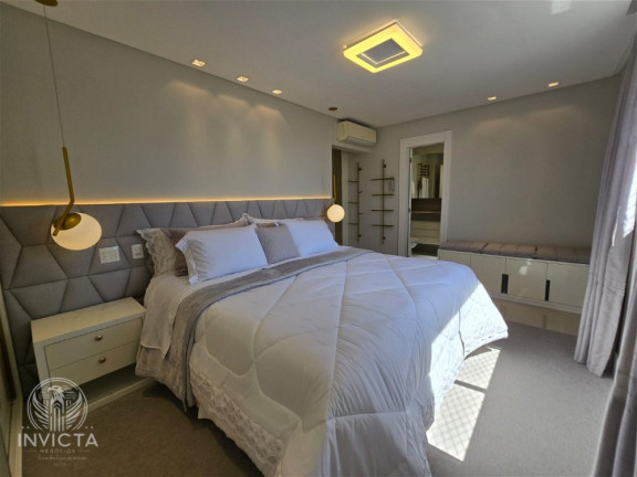 Imagem Apartamento com 3 Quartos à Venda, 136 m² em Centro - Balneário Camboriú Imagem Apartamento com 3 Quartos à Venda, 136 m² em Centro - Balneário Camboriú