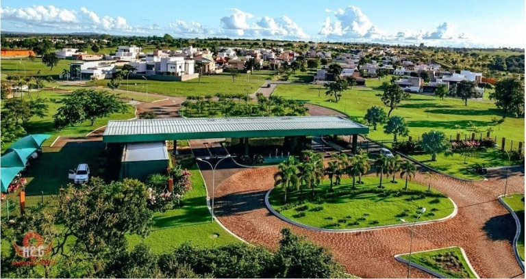 Imagem Casa com 4 Quartos à Venda, 339 m² em Residencial Goiânia Golfe Clube - Goiânia Imagem Casa com 4 Quartos à Venda, 339 m² em Residencial Goiânia Golfe Clube - Goiânia