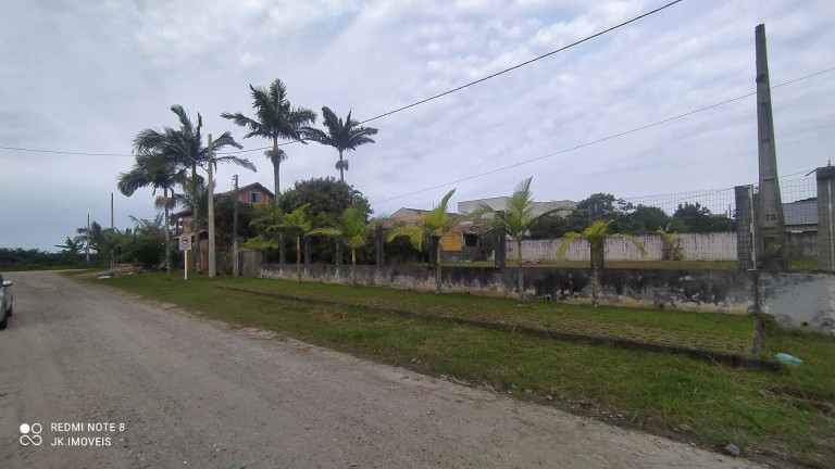 Imagem Terreno à Venda, 768 m² em Praia Das Palmeiras - Itapoá Imagem Terreno à Venda, 768 m² em Praia Das Palmeiras - Itapoá
