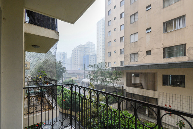 Imagem Apartamento com 3 Quartos à Venda, 161 m² em Moema - São Paulo