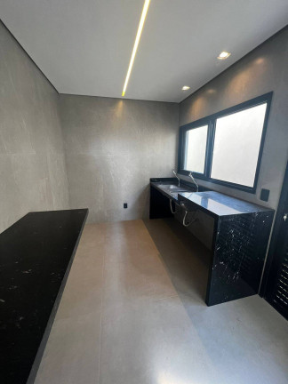 Imagem Casa com 3 Quartos à Venda, 466 m² em Ribeirão Do Lipa - Cuiabá Imagem Casa com 3 Quartos à Venda, 466 m² em Ribeirão Do Lipa - Cuiabá