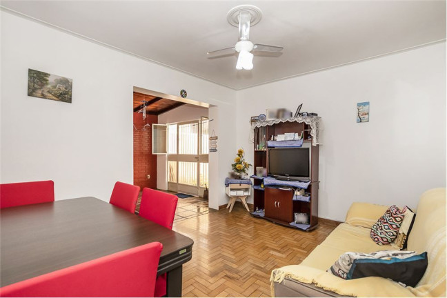 Apartamento com 3 Quartos à Venda, 87 m² em Medianeira - Porto Alegre