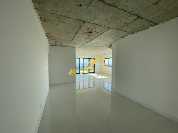 Imagem Imóvel com 4 Quartos à Venda, 212 m² em Caminho Das árvores - Salvador Imagem Imóvel com 4 Quartos à Venda, 212 m² em Caminho Das árvores - Salvador