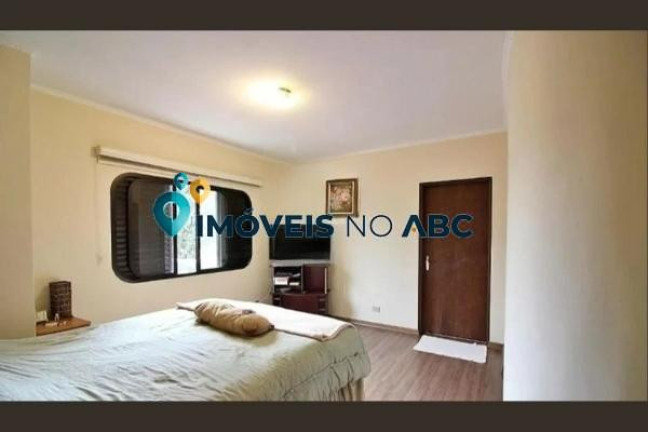 Imagem Sobrado com 4 Quartos à Venda, 343 m² em Nova Petrópolis - São Bernardo Do Campo Imagem Sobrado com 4 Quartos à Venda, 343 m² em Nova Petrópolis - São Bernardo Do Campo