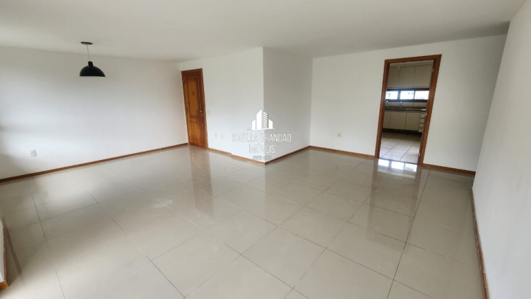 Apartamento com 4 Quartos à Venda, 173 m² em Tirol - Natal