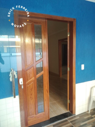 Imagem Casa com 4 Quartos à Venda, 100 m² em Centro - Guarapari