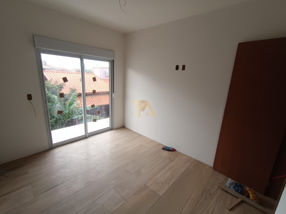 Imagem Imóvel com 3 Quartos à Venda, 115 m² em Centro - Garopaba Imagem Imóvel com 3 Quartos à Venda, 115 m² em Centro - Garopaba