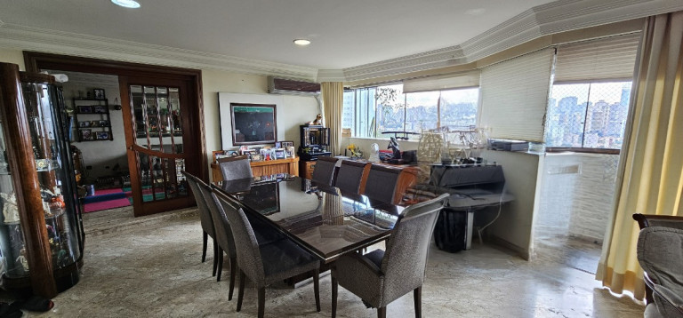 Foto do imóvel Apartamento com 4 Quartos à Venda, 248 m² em Aclimação - São Paulo
