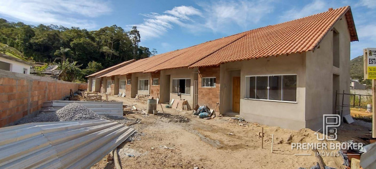 Imagem Casa com 2 Quartos à Venda, 47 m² em Albuquerque - Teresópolis Imagem Casa com 2 Quartos à Venda, 47 m² em Albuquerque - Teresópolis