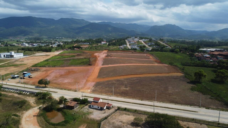 Imagem Terreno à Venda, 360 m² em Areão - Canelinha Imagem Terreno à Venda, 360 m² em Areão - Canelinha