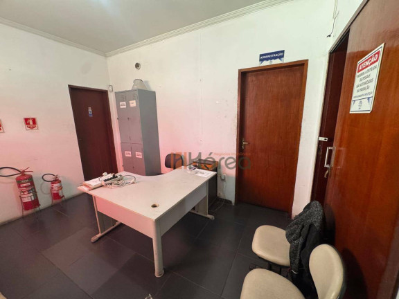 Imagem Galpão à Venda ou Locação, 937 m² em Iporanga - Sorocaba Imagem Galpão à Venda ou Locação, 937 m² em Iporanga - Sorocaba