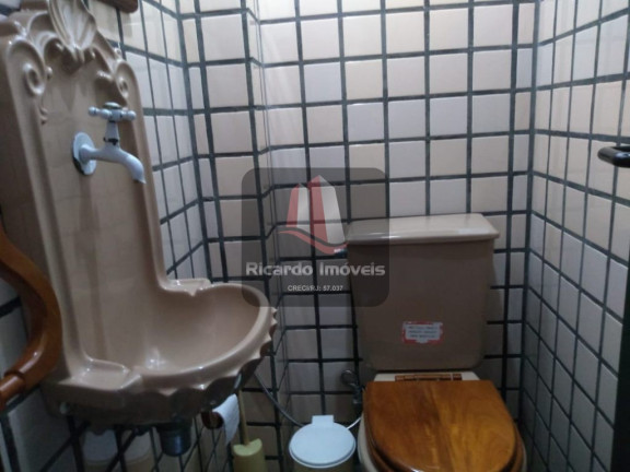 Imagem Imóvel com 2 Quartos à Venda, 100 m² em Peró - Cabo Frio