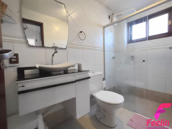 Imagem Casa com 6 Quartos à Venda, 350 m² em Campeche - Florianópolis