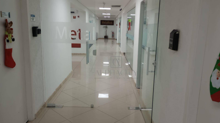 Imagem Sala Comercial à Venda ou Locação, 830 m² em Alphaville Empresarial - Barueri Imagem Sala Comercial à Venda ou Locação, 830 m² em Alphaville Empresarial - Barueri