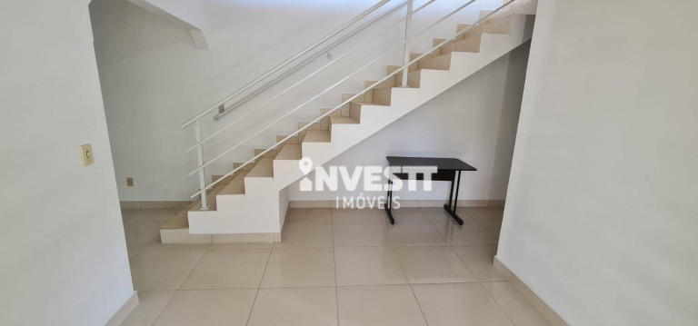 Imagem Sobrado com 3 Quartos à Venda, 365 m² em Jardim Bela Vista - Goiânia Imagem Sobrado com 3 Quartos à Venda, 365 m² em Jardim Bela Vista - Goiânia
