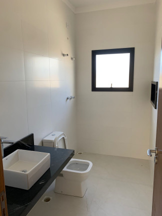 Imagem Casa com 3 Quartos à Venda, 300 m² em Bairro Do Grama - Caçapava Imagem Casa com 3 Quartos à Venda, 300 m² em Bairro Do Grama - Caçapava