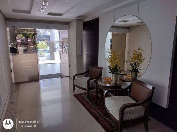 Imagem Apartamento com 3 Quartos à Venda, 143 m² em Centro - Florianópolis Imagem Apartamento com 3 Quartos à Venda, 143 m² em Centro - Florianópolis