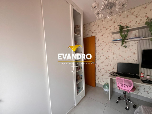 Imagem Casa com 3 Quartos à Venda, 169 m² em Santa Rosa - Cuiabá