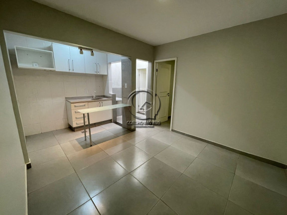 Kitnet com 1 Quarto à Venda, 33 m² em Asa Norte - Brasília
