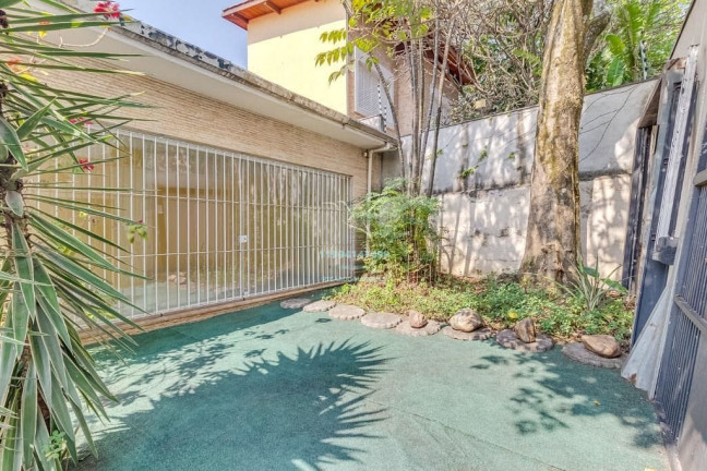 Imagem Casa com 3 Quartos à Venda, 250 m² em Planalto Paulista - São Paulo Imagem Casa com 3 Quartos à Venda, 250 m² em Planalto Paulista - São Paulo
