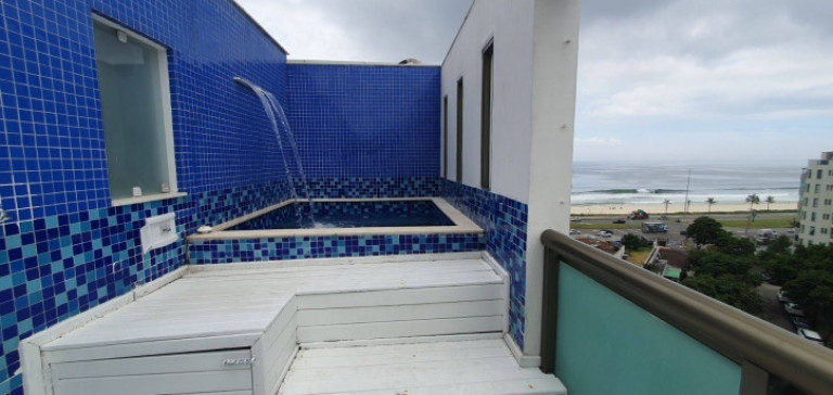 Imagem Cobertura com 3 Quartos à Venda, 136 m² em Barra Da Tijuca - Rio De Janeiro