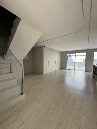 Imagem Casa com 4 Quartos à Venda, 200 m² em Colina De Laranjeiras - Serra Imagem Casa com 4 Quartos à Venda, 200 m² em Colina De Laranjeiras - Serra