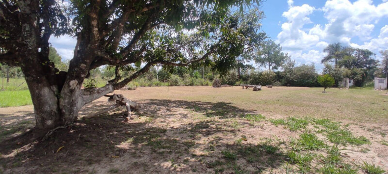 Imagem Chácara com 2 Quartos à Venda, 5.000 m² em Campo Do Meio - Araçoiaba Da Serra