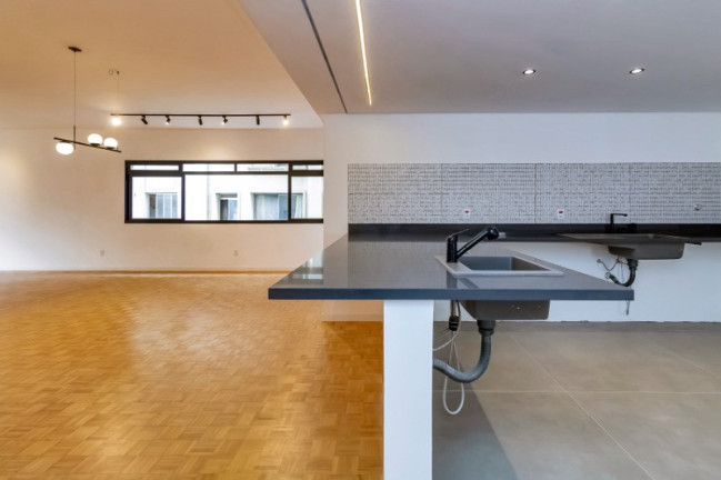 Imagem Imóvel com 3 Quartos à Venda, 220 m² em Cerqueira César - São Paulo Imagem Imóvel com 3 Quartos à Venda, 220 m² em Cerqueira César - São Paulo