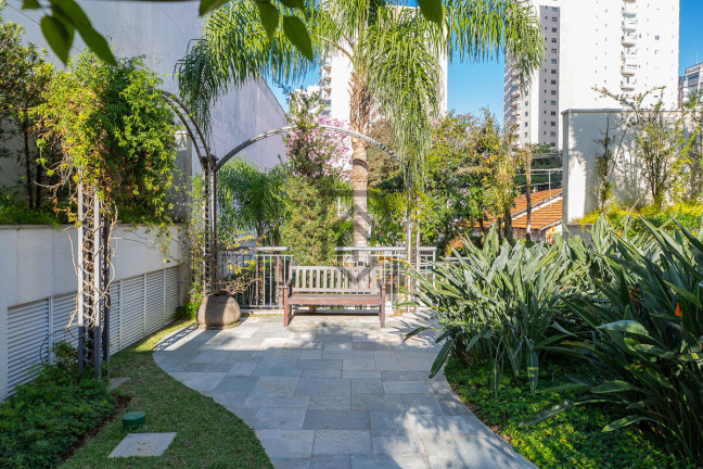 Imagem Apartamento com 3 Quartos à Venda, 251 m² em Campo Belo - São Paulo