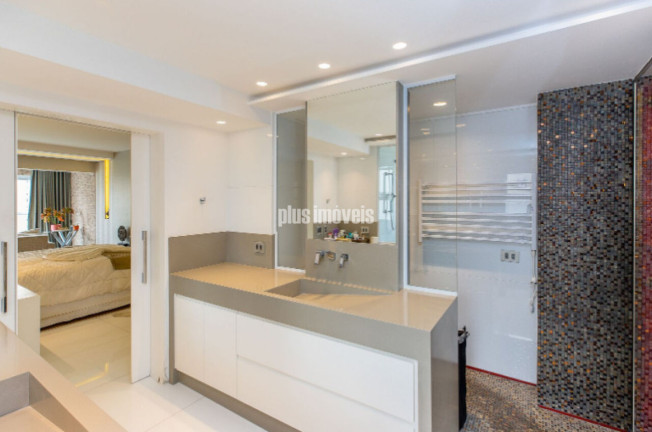 Imagem Apartamento com 4 Quartos à Venda, 335 m² em Moema - São Paulo Imagem Apartamento com 4 Quartos à Venda, 335 m² em Moema - São Paulo