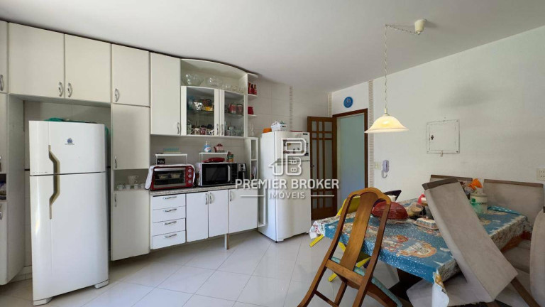 Imagem Casa com 5 Quartos à Venda, 400 m² em Quebra Frascos - Teresópolis Imagem Casa com 5 Quartos à Venda, 400 m² em Quebra Frascos - Teresópolis