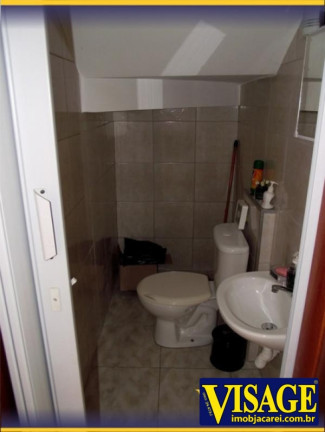 Imagem Casa com 2 Quartos para Alugar, em Jd. Maria Amelia - Jacareí Imagem Casa com 2 Quartos para Alugar, em Jd. Maria Amelia - Jacareí