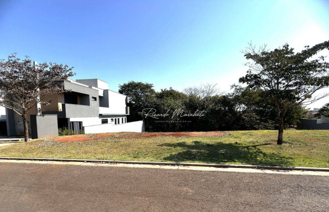 Terreno à Venda, 491 m² em Alphaville - Piracicaba