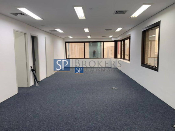 Sala Comercial para Alugar, 196 m² em Itaim Bibi - São Paulo