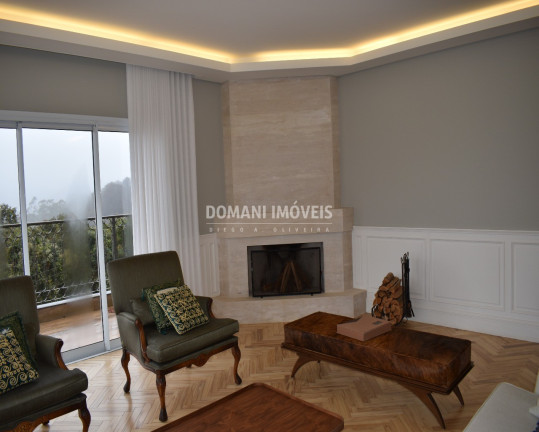Imagem Casa com 6 Quartos à Venda, 798 m² em Região Do Alto Do Capivari - Campos Do Jordão